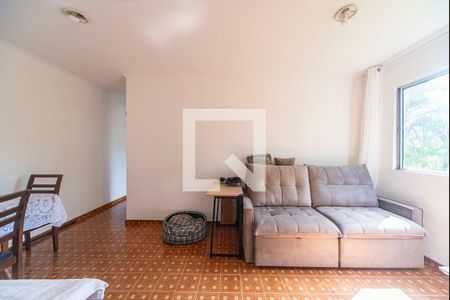 Sala de apartamento para alugar com 2 quartos, 42m² em Cidade São Jorge, Santo André