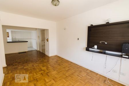 Sala 1 de apartamento para alugar com 2 quartos, 100m² em Bom Retiro, São Paulo