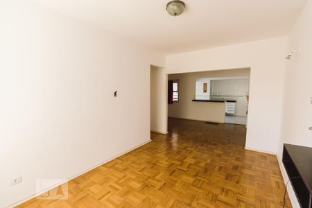 Sala 1 de apartamento para alugar com 2 quartos, 100m² em Bom Retiro, São Paulo