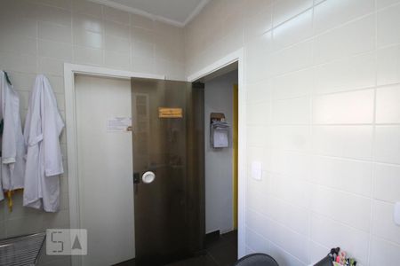 Casa à venda com 250m², 3 quartos e 2 vagasÁrea de Serviço