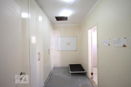 Casa à venda com 250m², 3 quartos e 2 vagasCloset