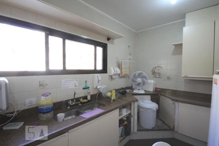 Casa à venda com 250m², 3 quartos e 2 vagasCozinha