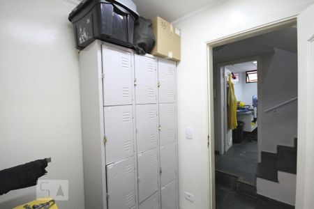 Casa à venda com 250m², 3 quartos e 2 vagasQuarto de Serviço