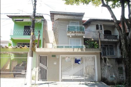 Casa à venda com 252m², 4 quartos e 5 vagasFachada