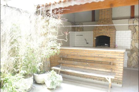 Casa à venda com 252m², 4 quartos e 5 vagasÁrea Gourmet