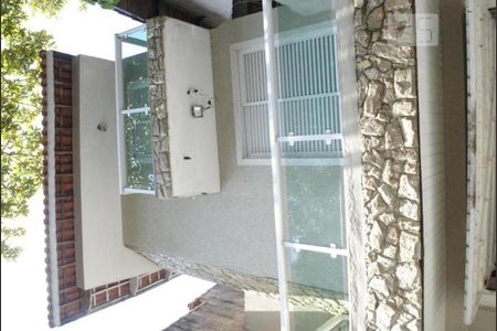 Casa à venda com 252m², 4 quartos e 5 vagasDetalhe