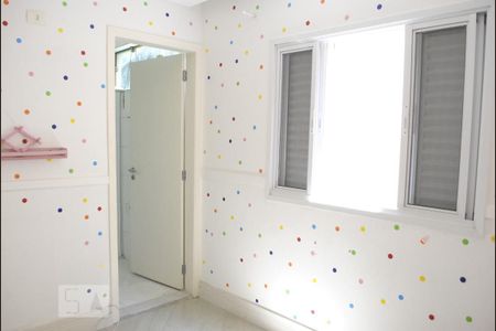 Casa à venda com 252m², 4 quartos e 5 vagasQuarto 2 - Suíte