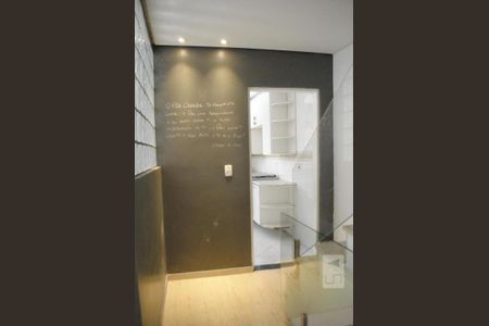 Casa à venda com 252m², 4 quartos e 5 vagasCorredor