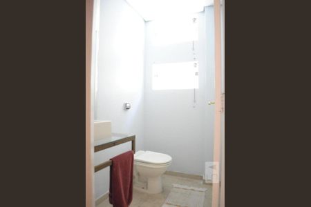 Casa à venda com 252m², 4 quartos e 5 vagasLavabo