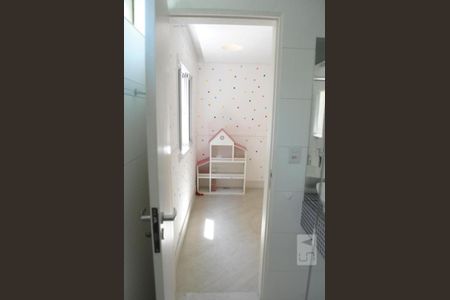 Casa à venda com 252m², 4 quartos e 5 vagasBanheiro da Suíte 2