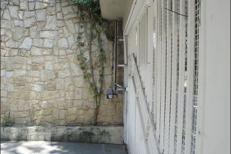 Casa à venda com 252m², 4 quartos e 5 vagasDetalhe