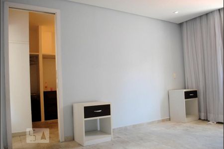 Casa à venda com 252m², 4 quartos e 5 vagasQuarto Suíte