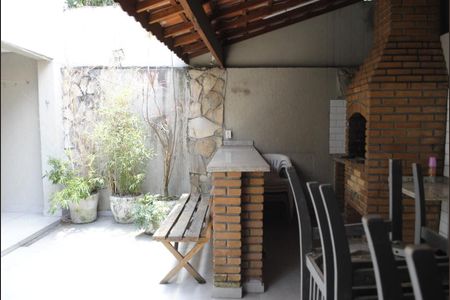 Casa à venda com 252m², 4 quartos e 5 vagasÁrea Gourmet