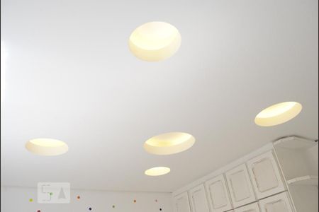 Casa à venda com 252m², 4 quartos e 5 vagasDetalhe