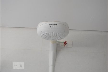 Casa à venda com 252m², 4 quartos e 5 vagasChuveiro