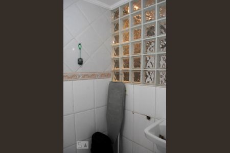 Casa à venda com 252m², 4 quartos e 5 vagasLavanderia