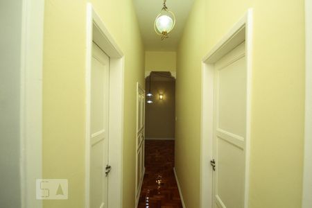 Corredor de apartamento para alugar com 3 quartos, 100m² em Flamengo, Rio de Janeiro