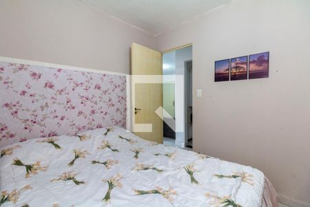 Quarto 2 de apartamento para alugar com 2 quartos, 46m² em Conjunto Residencial José Bonifácio, São Paulo