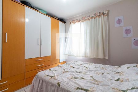Quarto 2 de apartamento para alugar com 2 quartos, 46m² em Conjunto Residencial José Bonifácio, São Paulo