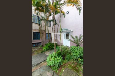 Apartamento para alugar com 46m², 2 quartos e 1 vaga Apartamento para alugar com 46m², 2 quartos e 1 vagaFachada do Bloco