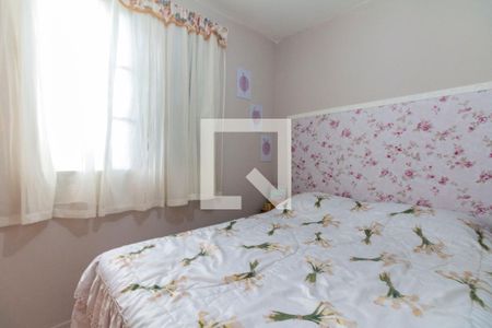 Quarto 2 de apartamento para alugar com 2 quartos, 46m² em Conjunto Residencial José Bonifácio, São Paulo