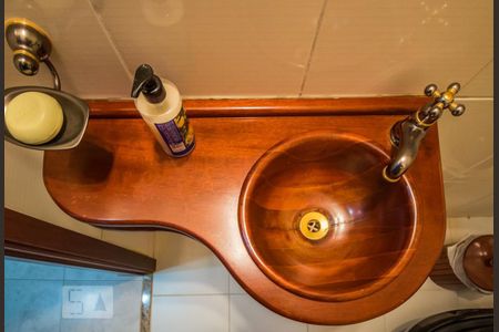 Apartamento à venda com 148m², 4 quartos e 3 vagasLavabo