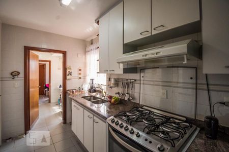 Apartamento à venda com 148m², 4 quartos e 3 vagasCozinha