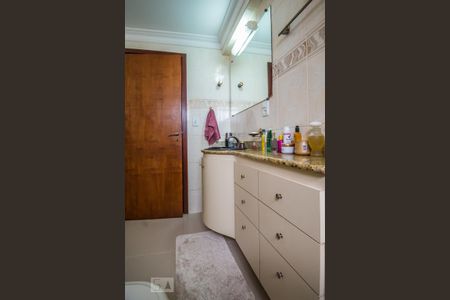 Apartamento à venda com 148m², 4 quartos e 3 vagasBanheiro