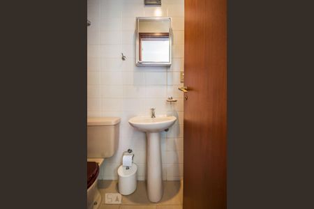 Apartamento à venda com 148m², 4 quartos e 3 vagasBanheiro de Serviço