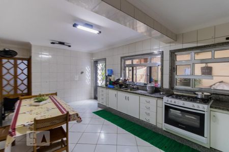 Casa à venda com 454m², 3 quartos e 1 vagaCozinha