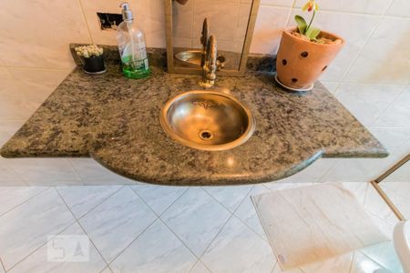 Casa à venda com 454m², 3 quartos e 1 vagaDetalhe banheiro