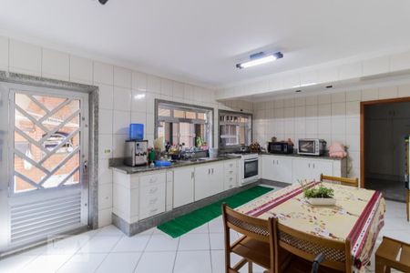 Casa à venda com 454m², 3 quartos e 1 vagaCozinha