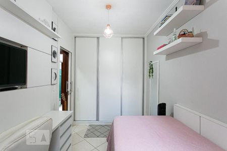 Casa à venda com 92m², 3 quartos e 2 vagasQuarto 1