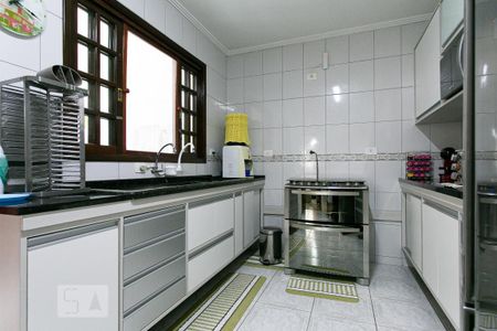 Casa à venda com 92m², 3 quartos e 2 vagasCozinha