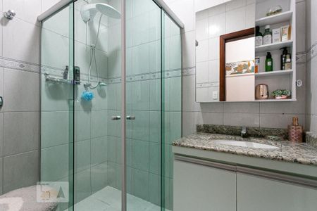 Casa à venda com 92m², 3 quartos e 2 vagasBanheiro Social