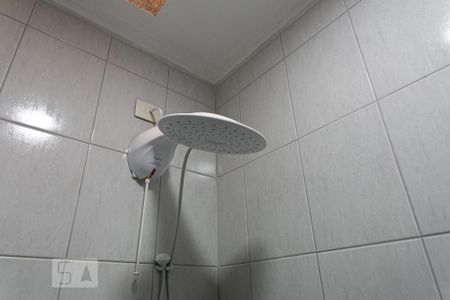 Casa à venda com 92m², 3 quartos e 2 vagasBanheiro Social - Chuveiro