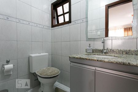 Casa à venda com 92m², 3 quartos e 2 vagasLavabo