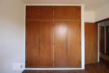 Quarto 1 de apartamento à venda com 2 quartos, 66m² em Vila Itapura, Campinas