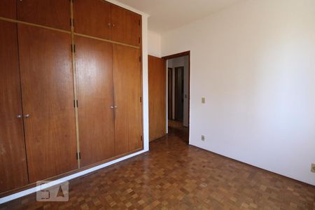 Quarto 1 de apartamento à venda com 2 quartos, 66m² em Vila Itapura, Campinas