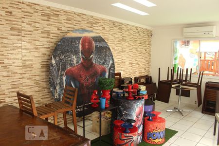 Apartamento à venda com 48m², 2 quartos e 1 vagaÁrea comum - Salão de festas