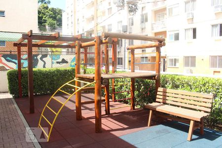 Apartamento à venda com 48m², 2 quartos e 1 vagaÁrea Comum - Playground