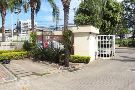 Apartamento à venda com 48m², 2 quartos e 1 vagaFachada e portaria