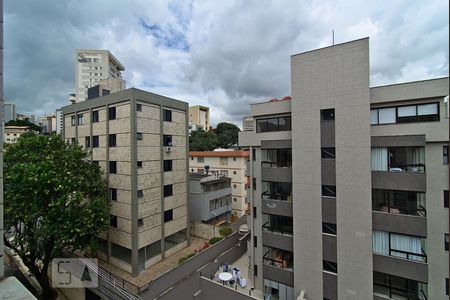 Vista do Quarto Suíte de apartamento à venda com 4 quartos, 119m² em Serra, Belo Horizonte