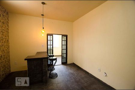 Sala/Cozinha de apartamento à venda com 1 quarto, 42m² em Cocotá, Rio de Janeiro