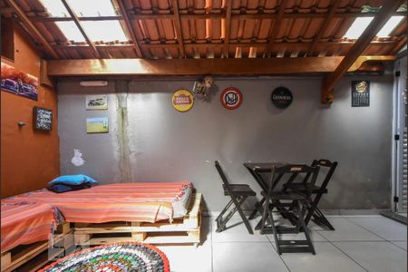Casa à venda com 140m², 3 quartos e 2 vagasVaranda Gourmet