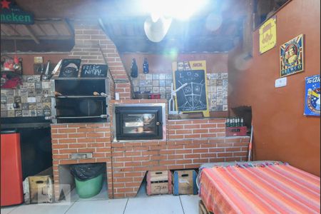 Casa à venda com 140m², 3 quartos e 2 vagasVaranda Gourmet