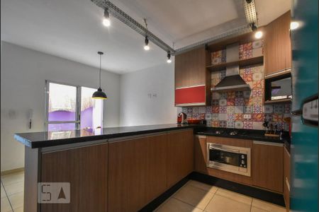 Casa à venda com 140m², 3 quartos e 2 vagasCozinha