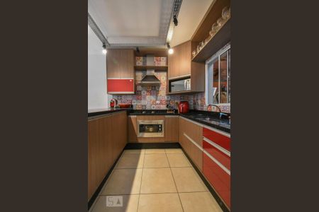 Casa à venda com 140m², 3 quartos e 2 vagasCozinha