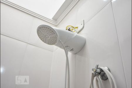 Casa à venda com 140m², 3 quartos e 2 vagasBanheiro Suíte 01