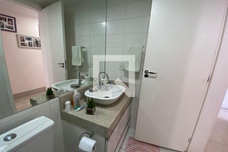 Apartamento à venda com 90m², 3 quartos e 1 vagaBanheiro Social